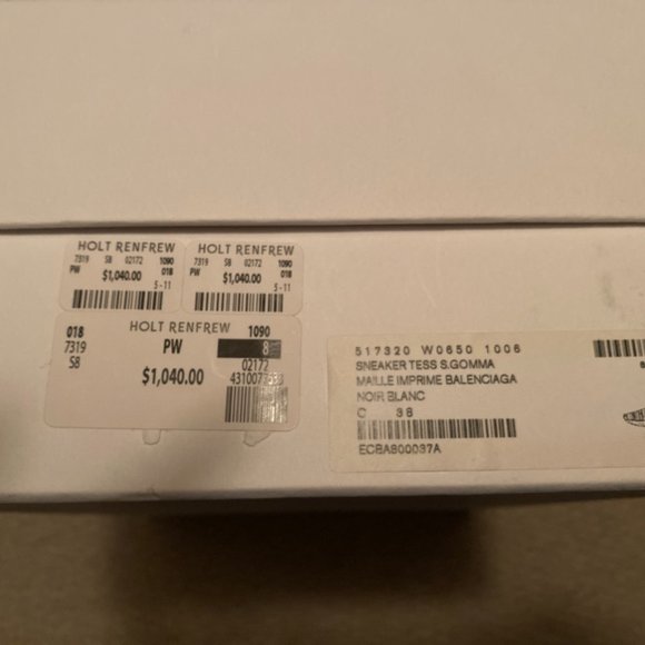 BALENCIAGA HIGH TOP SPEED SNEAKERS (Authentic) - Picture 10 of 11